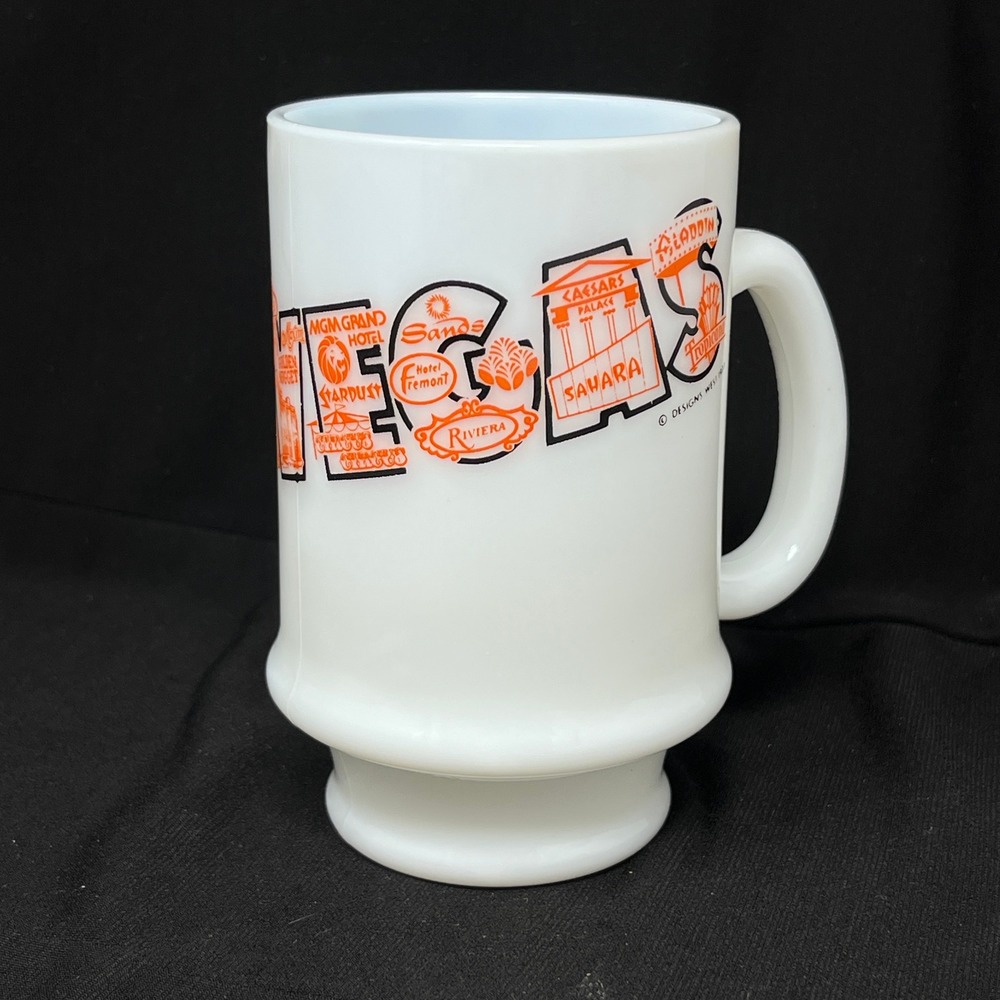 Las Vegas Vintage 1977 Milk Glass Coffee Mug‎ Cup Souvenir Casino Hotels 4.5"
